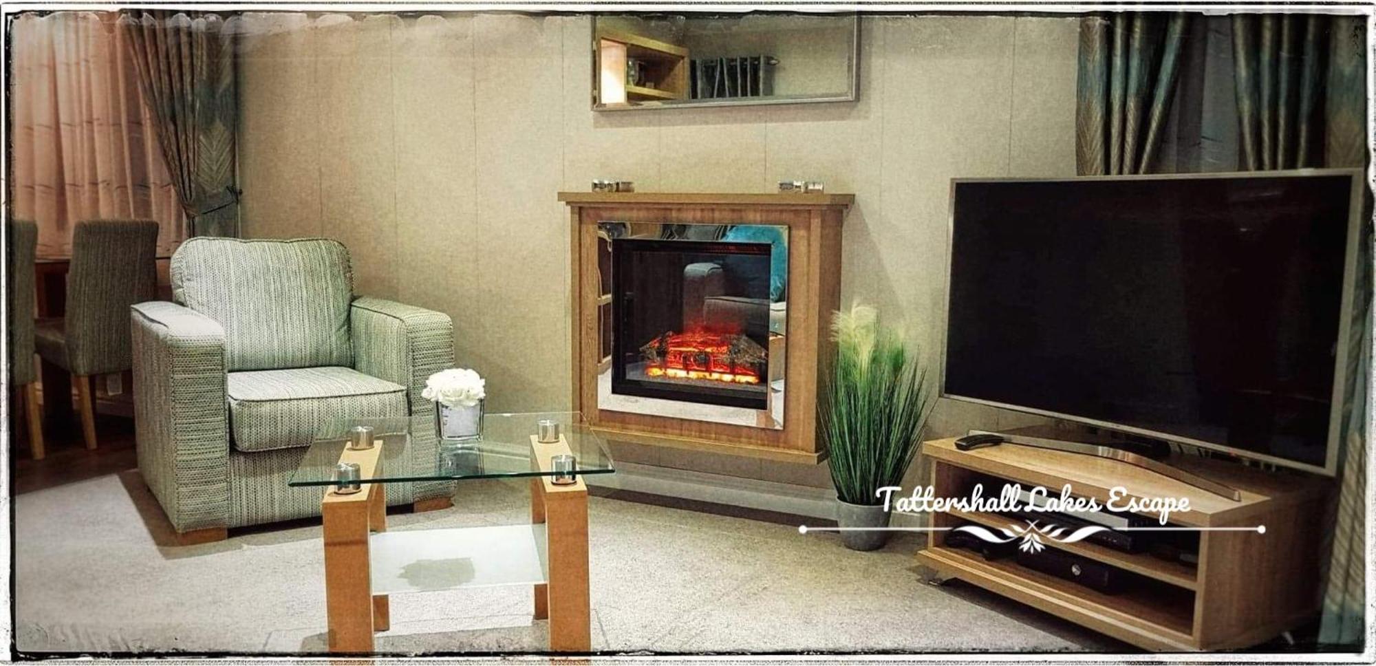 Meridian Tattershall Lakes Escape - Lakeside Lodge Caravan With A Fishing Peg Luxury Hot Tub Eksteriør billede